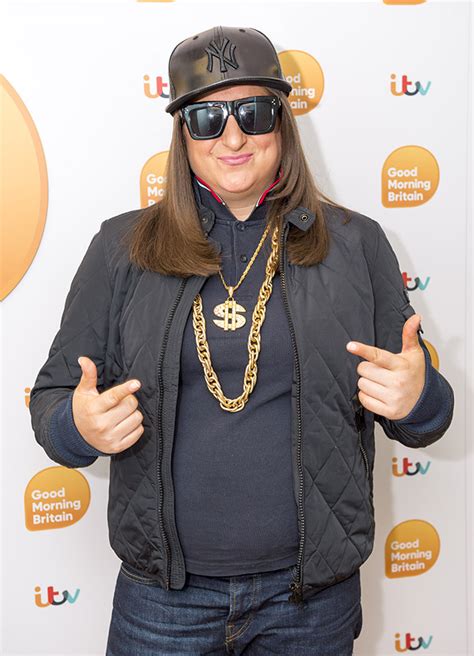 Honey g - Feb 1, 2021 · Sadly, by October 2018 Honey G's ambitions were stalling and the star was in desperate need of some cold, hard cash. In a bid to pay the bills and to bring some 'structure' to her life, she ... 
